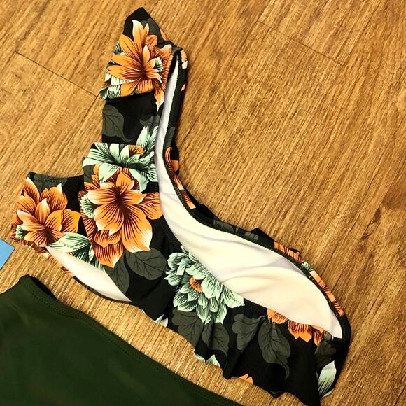 Cupshe Dark Green Floral One Shoulder Ruffle High Waisted Bikini Set Size Small - Picture 10 of 14